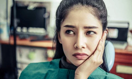 Diş Eti Çökmesi Nasıl Tedavi Edilir? - Milim Dental Hospital