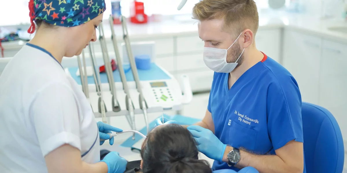 Türkiye'yi Kozmetik Diş Hekimliği İçin Neden Seçmelisiniz?